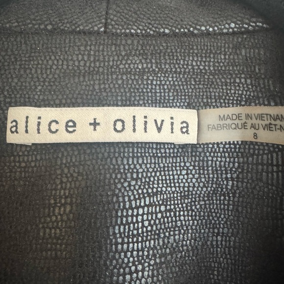 ALICE + OLIVIA Macey Vegan Leather Blazer NWOT - Picture 10 of 15